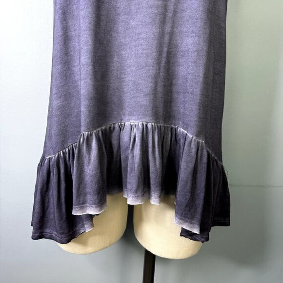 Dantelle Acid Wash Gray Sleeveless Asymmetrical Peplum Hem Top Women's Size S - Picture 3 of 11